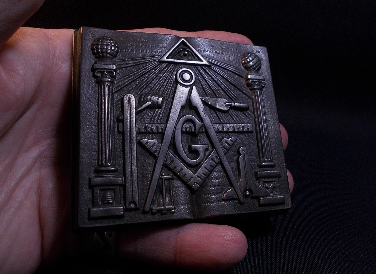 Masonic Paper Weight Antique