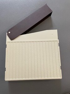 Boite vide POSSO pour Bobine super 8 et 8MM  12,5 cm - 60 Mètres