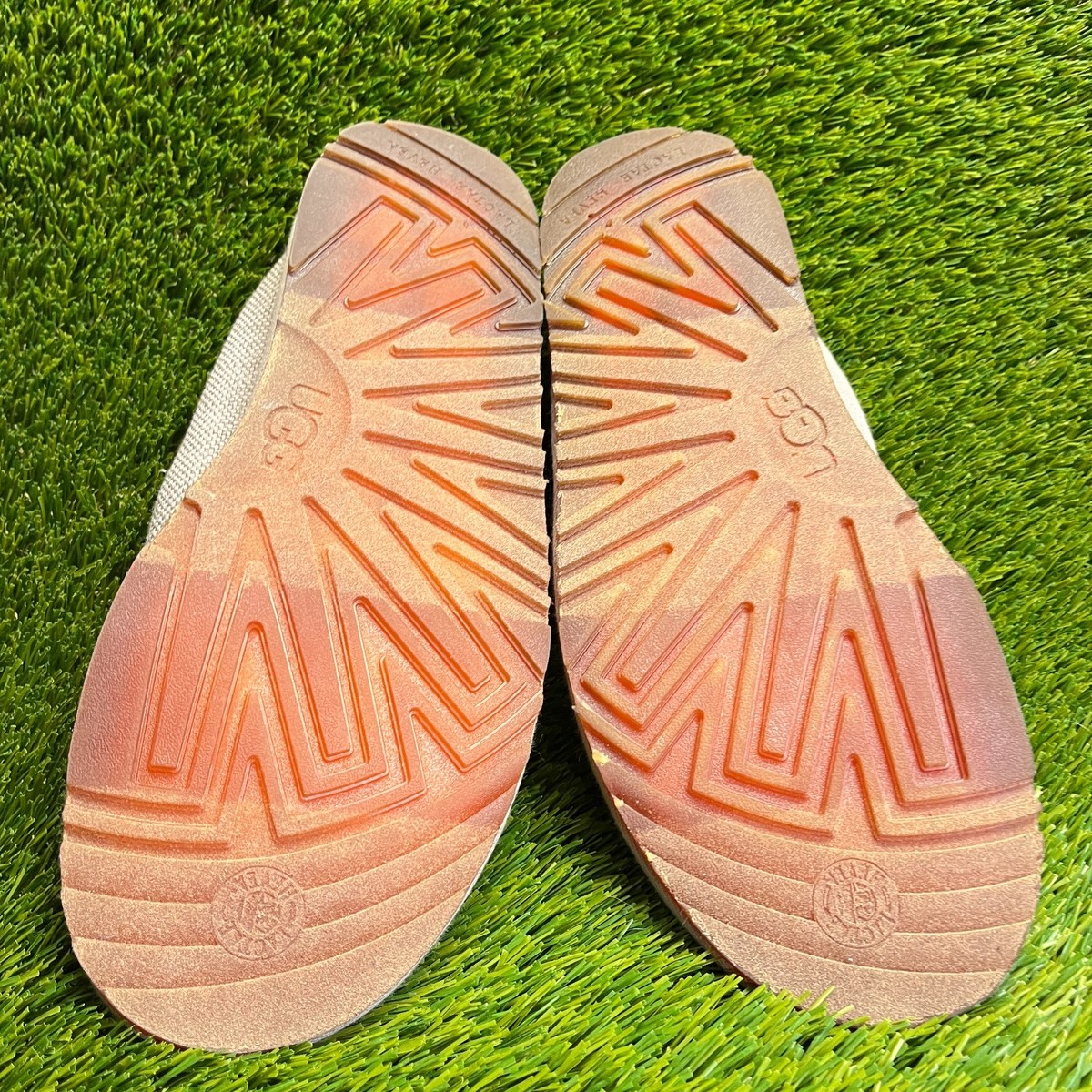 UGG Tasman Mens Size 9 Beige Casual Classic Outdoor Slip On  display picture 1