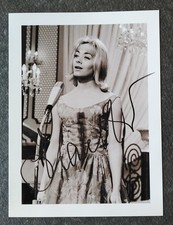 A195 Isabelle Aubret Foto original signiert