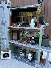 LEGO Monster Fighters: Haunted House (10228)