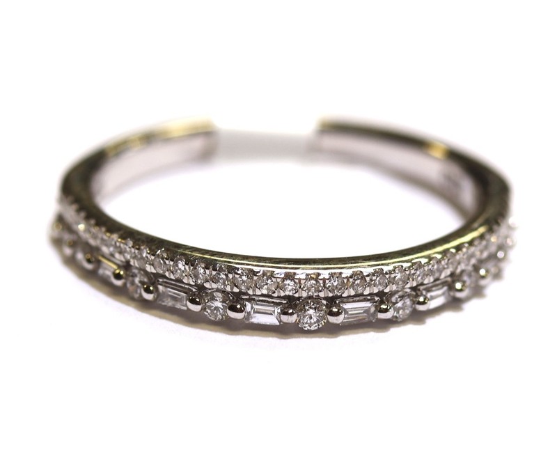 14k White gold .33ct Natural Diamond wedding band ring 2 row baguette round 2.2g