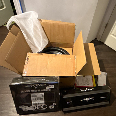 Skar EVL-15 D2 15  Subwoofer + RP-1500.1D Amp + 4GA OFC Kit Open Box
