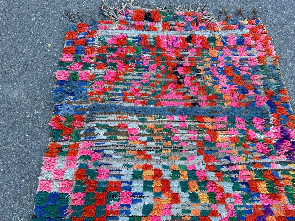 Handwoven Moroccan Boucherouite Rug–Vibrant Colorful Boho Area Carpet 3.2x5.5 ft - Image 2 of 4