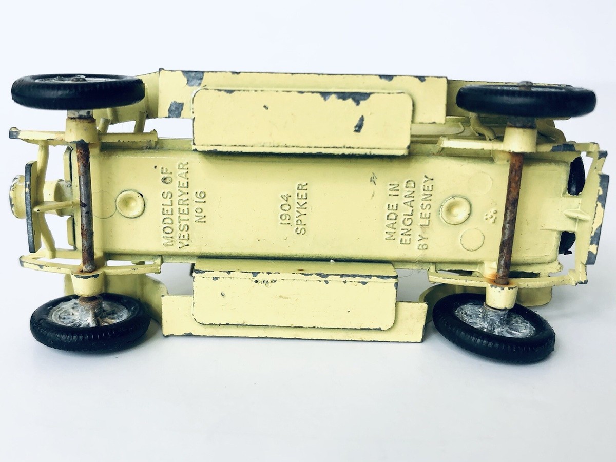 Vintage Models of Yesteryear 1904 Spyker No16 Yellow Made England