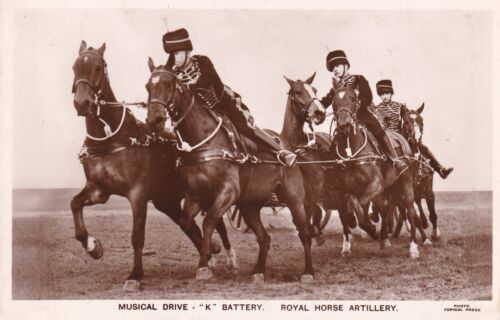 ROYAL HORSE ARTILLERY RPPC 'K' BATTERY MUSICAL DRIVE AT THE ROYAL TOURNAMENT - Afbeelding 1 van 2