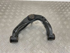 Triangle de suspension Nissan NAVARA