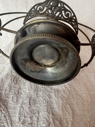 Ornate W Bird Brides Basket Meriden Silverplate Quadruple Plate , 19th Century, - Picture 9 of 10