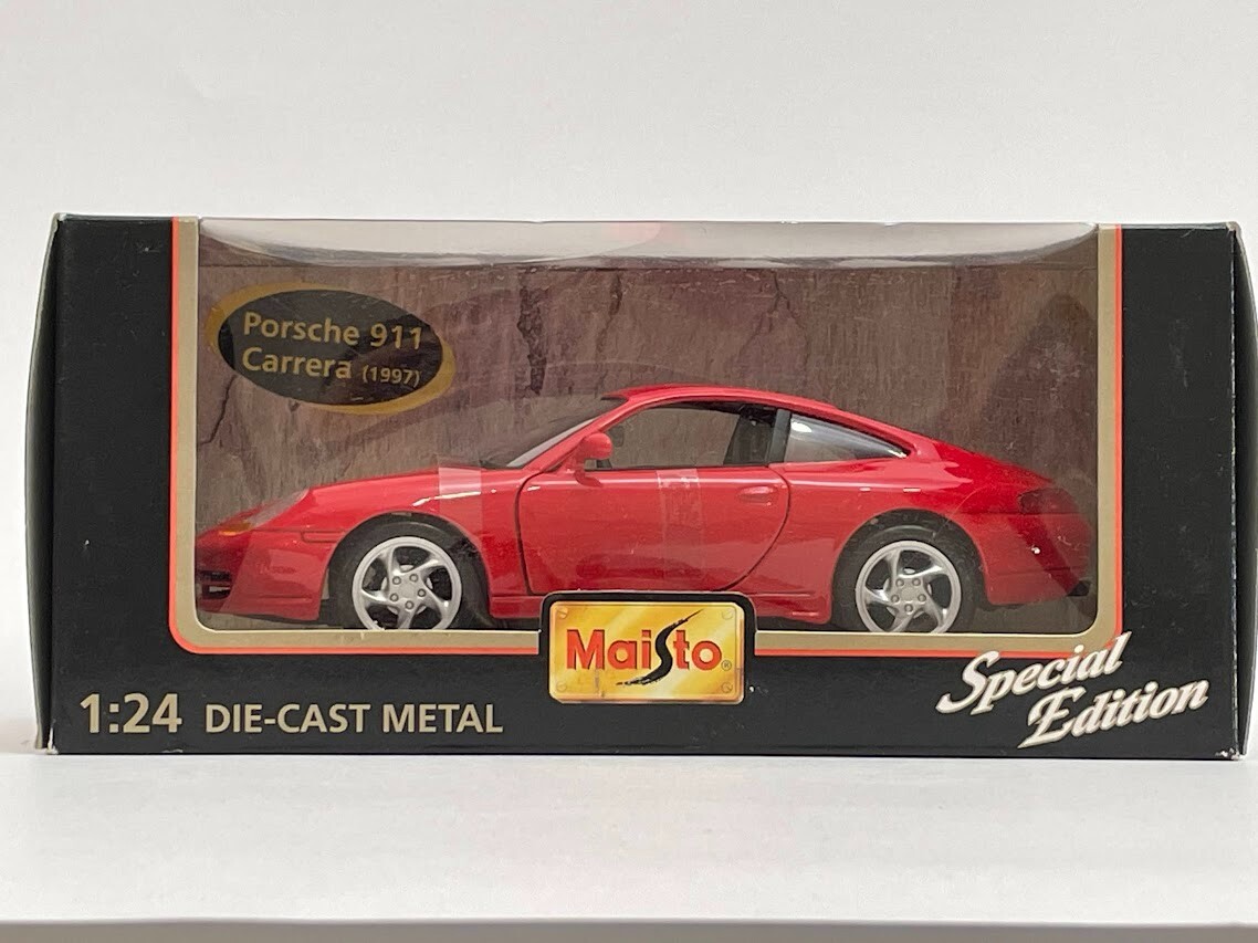 マイストMaisto 1:24 1997 Porsche 911 Carrera DIE-CAST CARS Toy cars 1/24 Porsche 911 Carrera(1997) NEW w