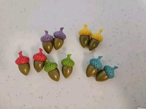 Sneaky Snacky Squirrel Game Replacement Pieces Parts Acorns Lot of 10  2/color