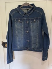 Ladies Denim Jacket Size Large Bnwt