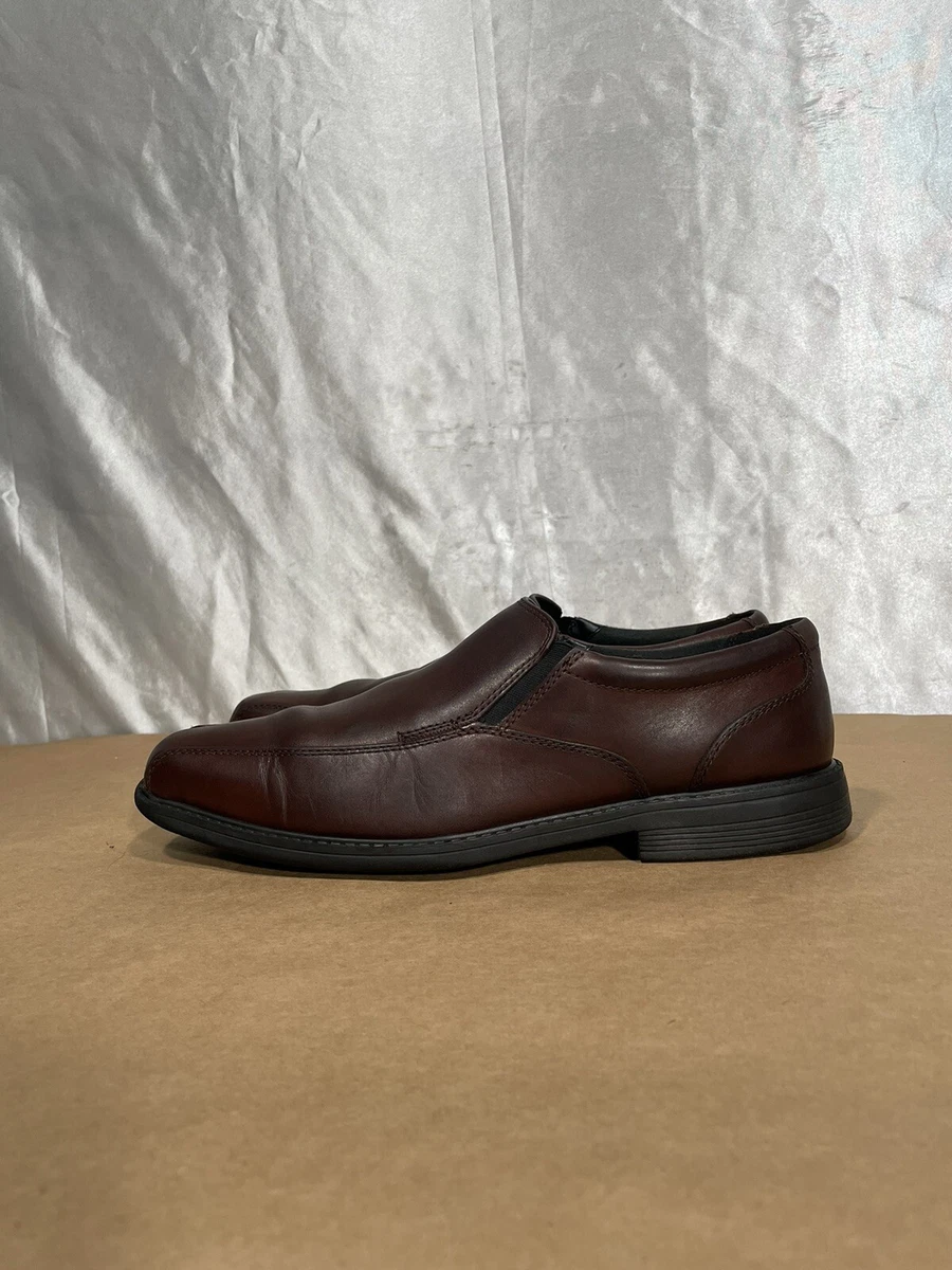 Bostonian shoes deals slip on