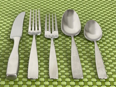 Yamazaki BOLO Stainless Satin Smart Choice Flatware B55G