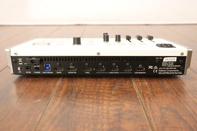 Roland VR-1HD AV Streaming Studio Mixer 761294513446| eBay