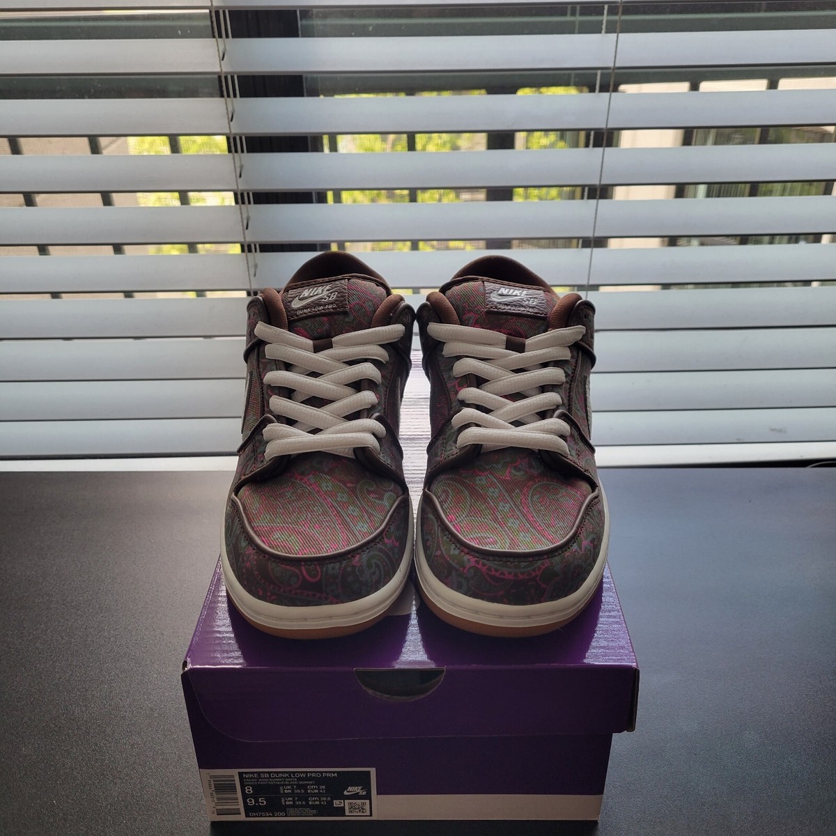 Size 8 Men - Nike SB Dunk Low Pro Paisley Brown DH7534-200 Size 8 Men - Nike SB Dunk Low Pro Paisley Brown DH7534-200