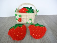 VTG Strawberry Coasters Basket Set Handmade Needlework Daisy Spring Summer Set 4