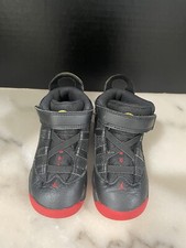 Nike Air Jordan 6 Rings Black/Red Sneaker kid's Size US 8C