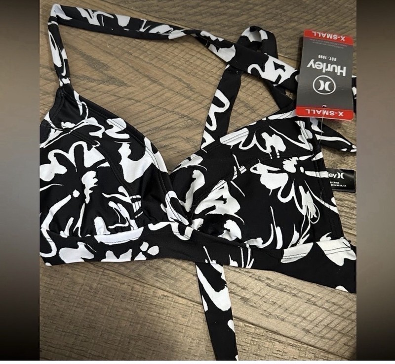 Hurley Swim Top XS Black and White Floral Halter Tie New Bikini Bra
