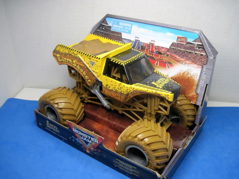Monster Jam Truck  1:24 Scale EARTH SHAKER Die Cast True Metal Series 23 - Image 2 of 4