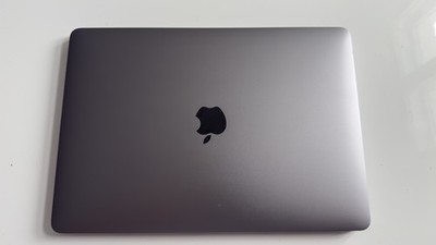 MacBook Pro 2019 13'' ... voll funktionsfähig und in top Zustand