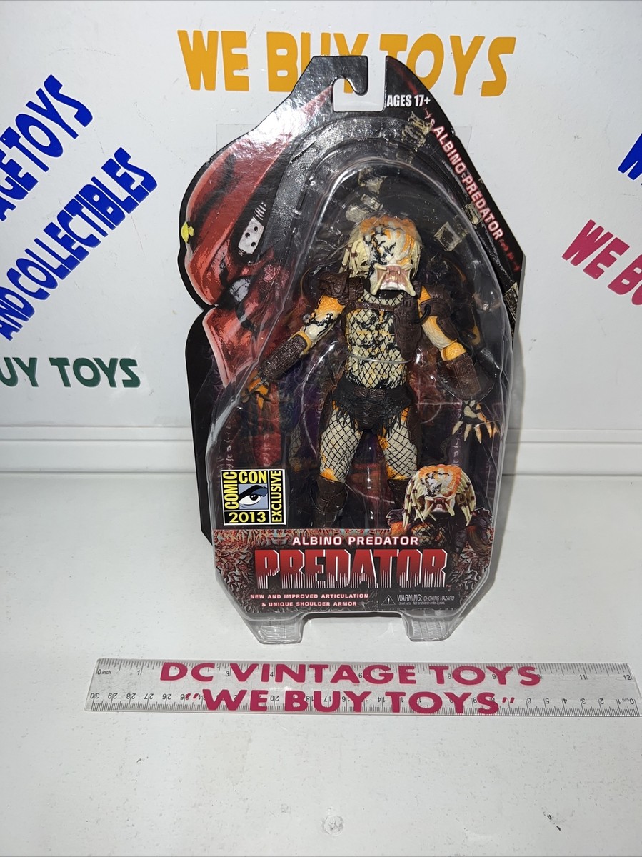 NECA SDCC 2013 Exclusive Predators 