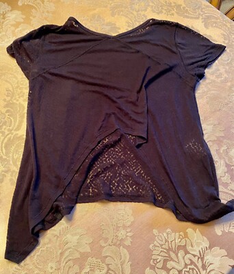 Lululemon Loop Around Tee EUC Size 2, black | eBay