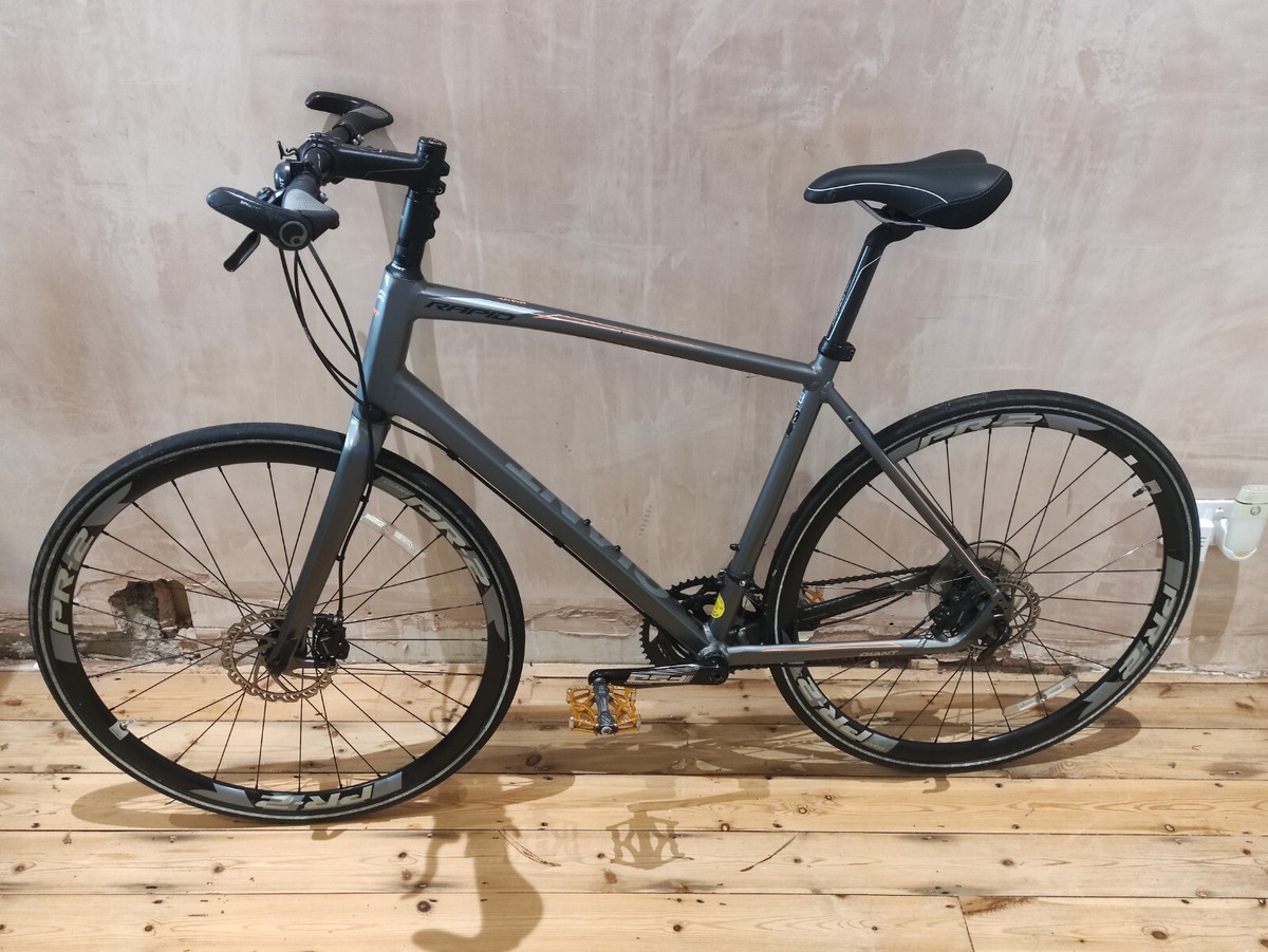 Hybrid Bikes Giant Commuter Giant Roam E+ GTS Hybrid E-bike 2022