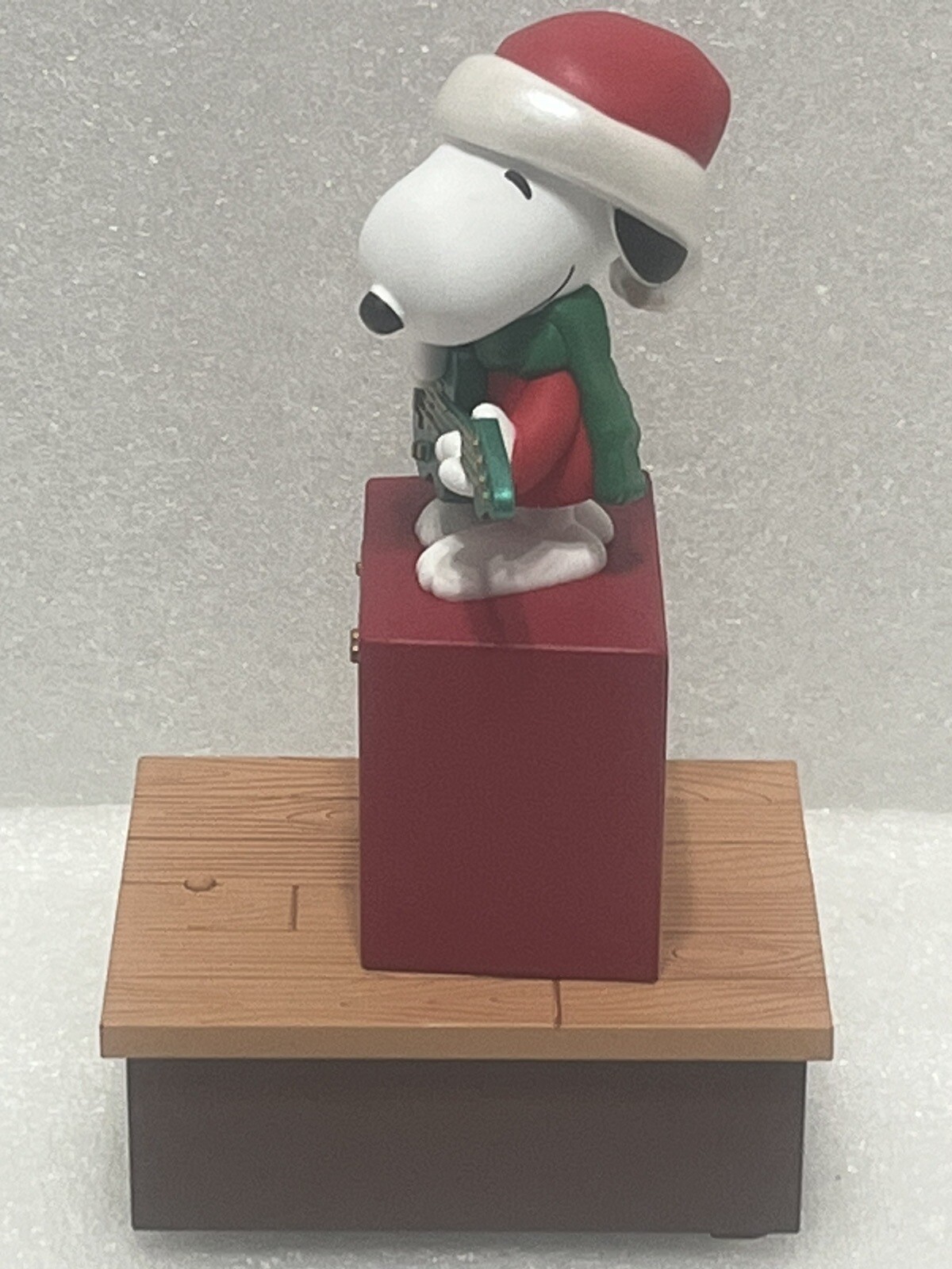 2011 Hallmark Peanuts Wireless Christmas Band Snoopy w/TAGS WORKS!! eBay