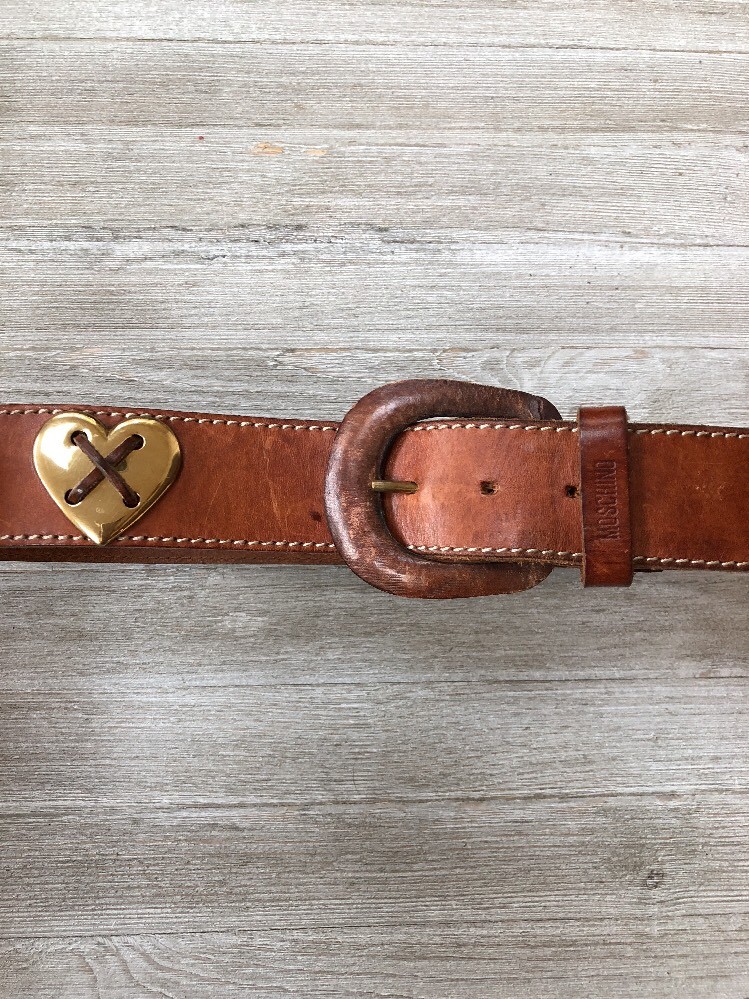 MOSCHINO BROWN Leather Belt Gold Tone HEARTS ITALY Size 44  display picture 1