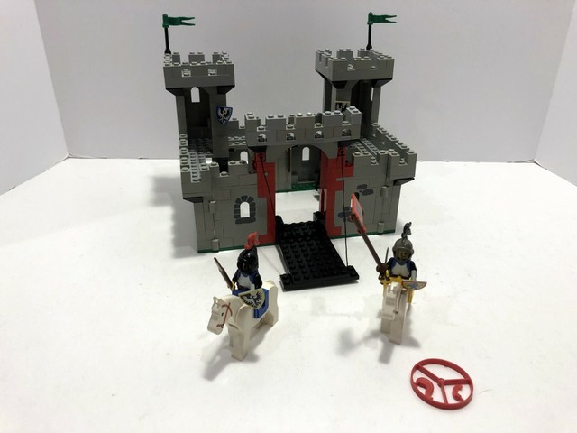Lego Castle Black Falcons Knights 6073