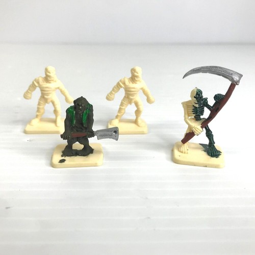 Repuesto HeroQuest Monster Mummy Skeleton Zombie 4 Piezas Original 1990 |