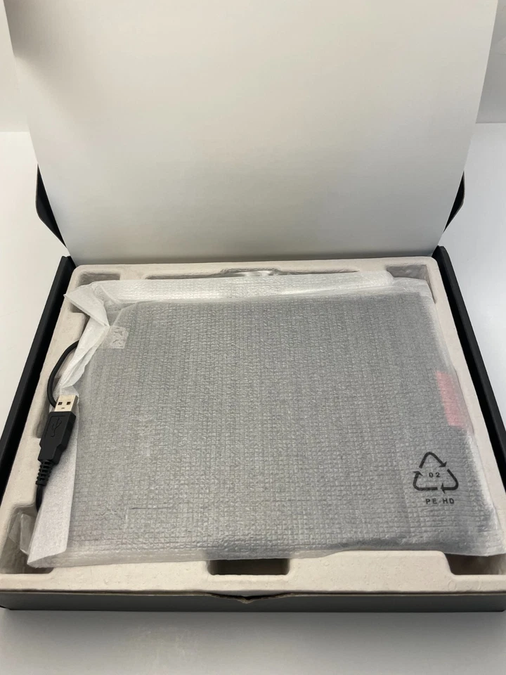 Wacom Bamboo CTH-460 Graphics Drawing Tablet Stylus USB CD EMJTCTH661 Bundle New - Image 2 of 4