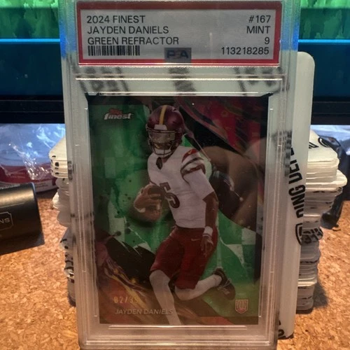 2024 Topps Finest - Jayden Daniels #167 Green Refractor /35 RC PSA 9 Rookie
