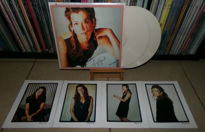 AMY GRANT HOUSE OF LOVE CREAM LP SIGNED INSERT # 59 LUCKY ONE BIG YELLOW TAXI