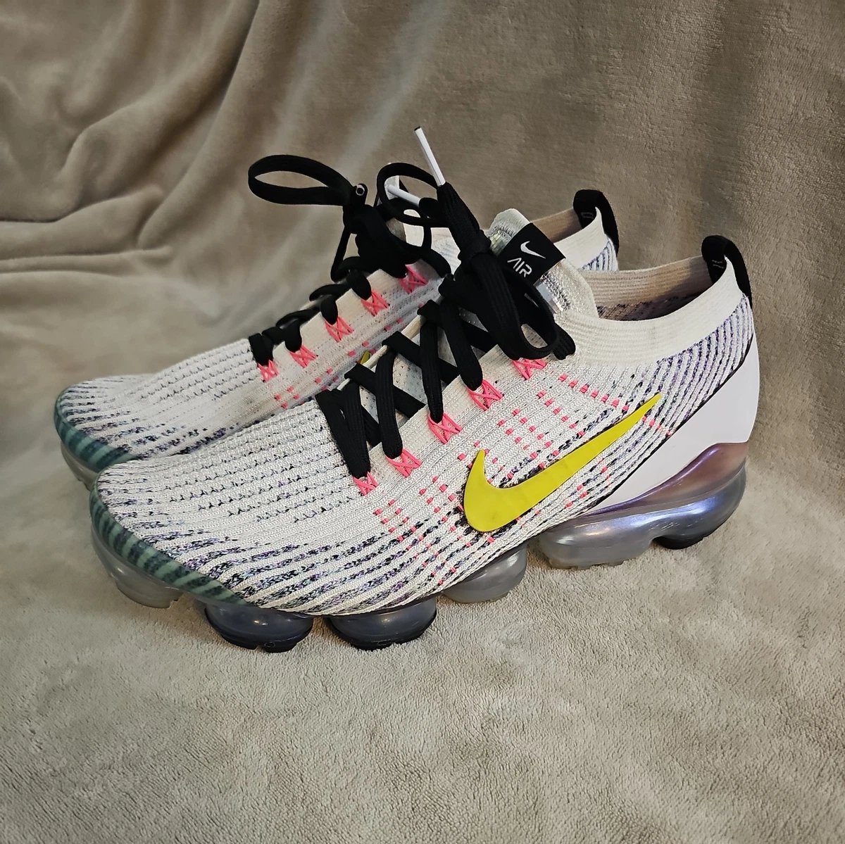 Nike Air VaporMax Flyknit 3 White Dynamic Yellow for Sale
