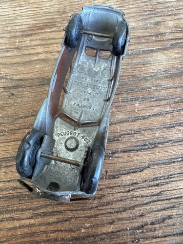 DINKY TOYS PEUGEOT 402 LIMOUSINE 24K SANS PLANCHER DUNLOP MADE IN FRANCE MECCANO - Foto 6 di 9