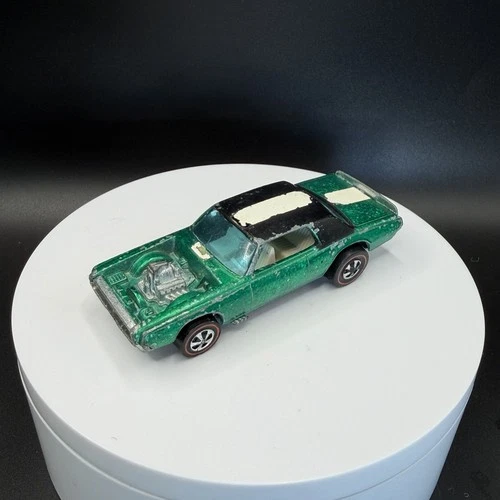Vintage Hot Wheels Redline TNT Bird Green HK Base - Presents Well, Good Filler