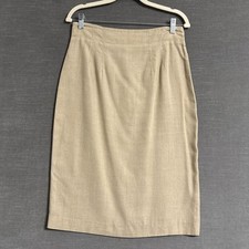 Falda pequeña vintage Carole 12 beige lino lápiz cápsula carrera minimalista