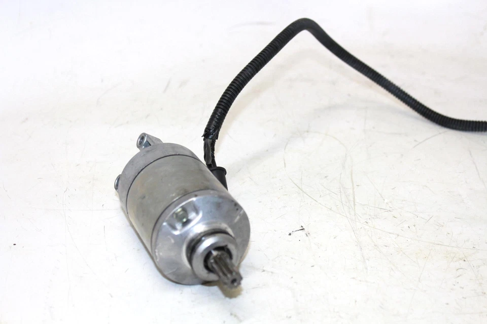 2001 Suzuki Gsxr750 motor de partida motor -dc 12v - Imagem 3 de 4