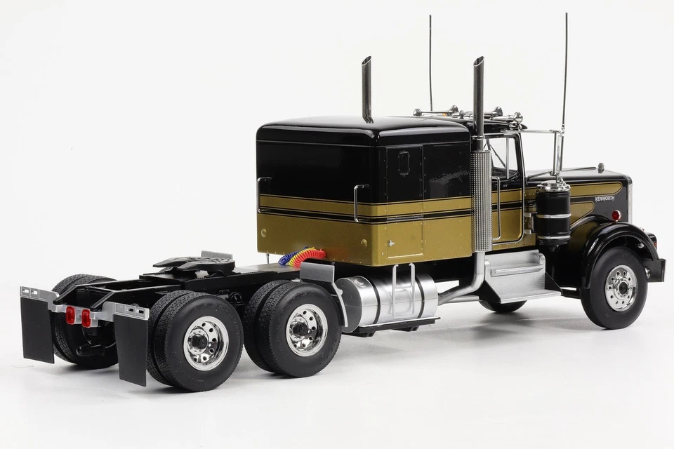 1:18 Kenworth W900 camion cinematografico 1976 come Smokey e The Bandit... - Immagine 2 di 4
