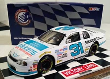 NASCAR 1:24 Diecast DALE EARNHARDT JR #31 Sikkens White 1997 Monte Carlo