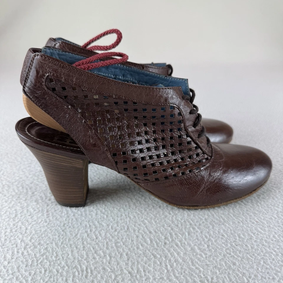 Tacones Moma para mujer talla 11/41 cuero marrón perforado hechos en Italia Foto 4 de 4