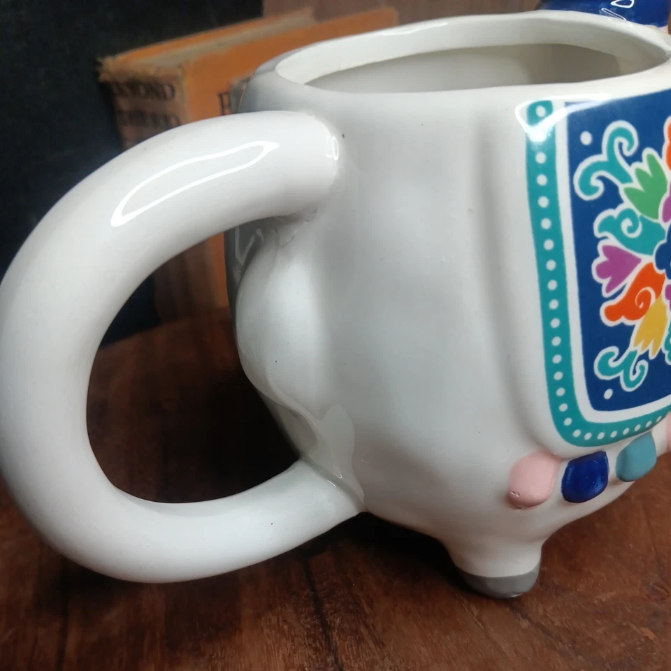 Taza de café con figura de llama de cerámica pintada a mano taza de bebidas calientes decoración de animales Foto 4 de 4