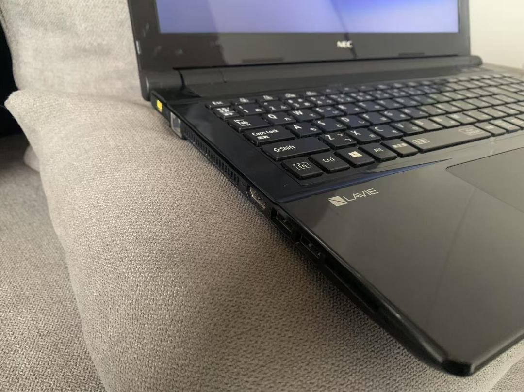 NEC LAVIE 4G/Win10/1TB HDD （充電器付き） Nec Lavie Laptop 4G Windows 10 1Tb Hdd Charger Included