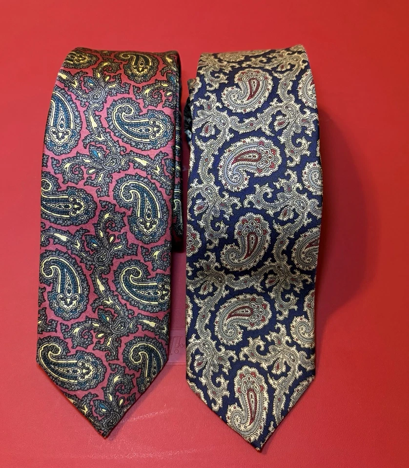 Resilio Collegiate corbata delgada paisley - 2,5 pulgadas de ancho y 56 pulgadas de largo Foto 2 de 4