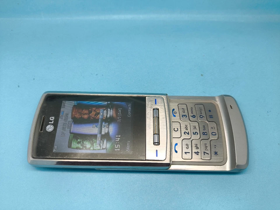 LG Shine KE970 Unlocked Mobile Phone Good Condition - Image 2 of 4