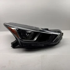 Halogen Headlight For 2020-2021 Nissan Versa S SV Chrome Right Side NI2503273 RH