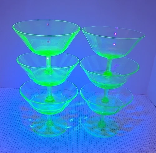 Vintage Set (6) Glowing Uranium Paneled Optic Low Sherbet Depression Era Glasses