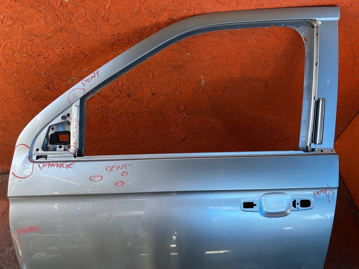 2018 - 2021 LINCOLN NAVIGATOR LEFT DRIVER SIDE FRONT DOOR SHELL