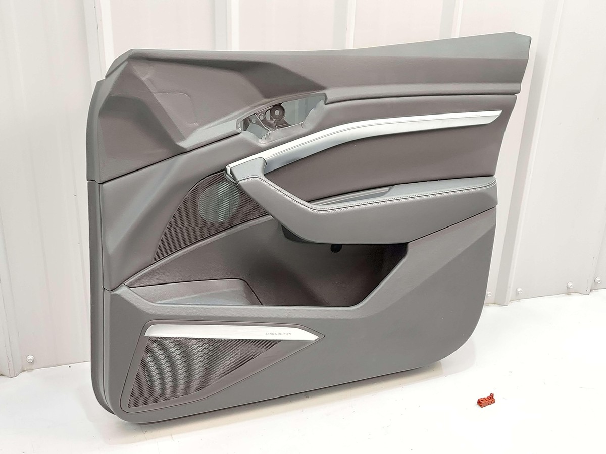 2023 Audi Q8 E-tron Quattro Front RH Right Door Card Trim Panel